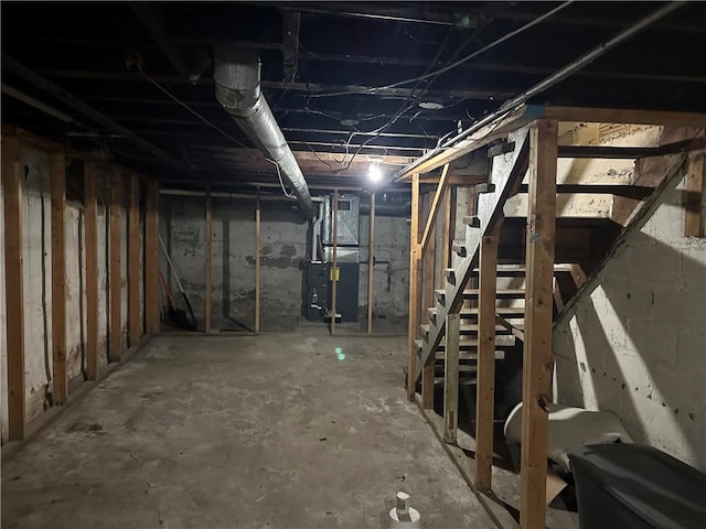 6511 Clifford St, Lincoln-Larimer, PA 15206 - unfinished below grade area with stairs