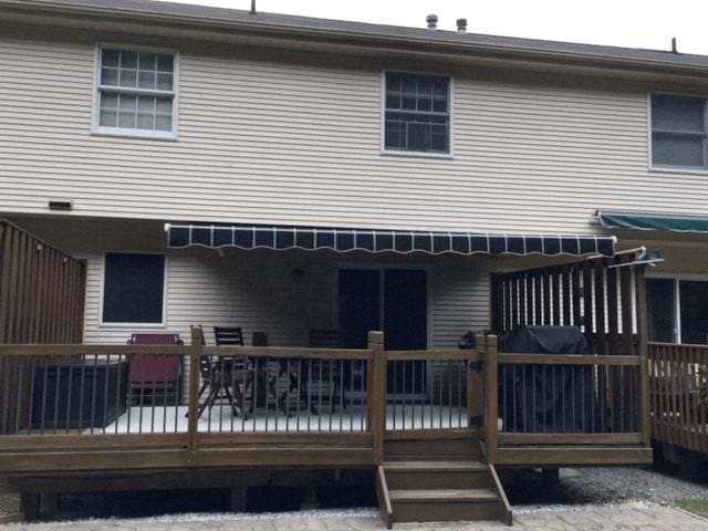 707 Cherry Blossom Ct, Murrysville, PA 15626 - rear view of property featuring a wooden deck
