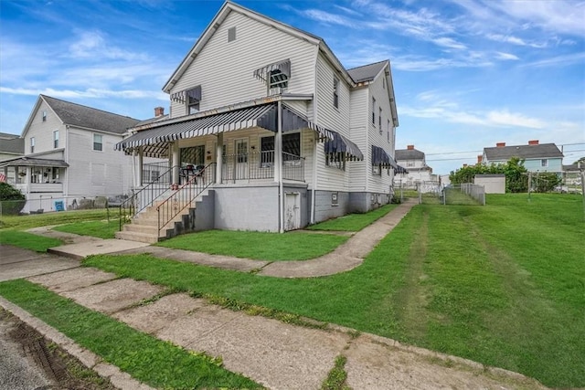 view of front facade featuring covered porch