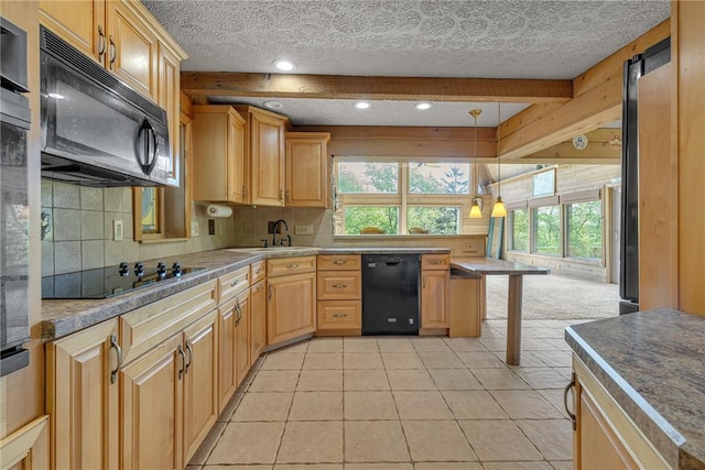 584 Park Rd, Chippewa Twp, PA 15010 - kitchen featuring black appliances, a sink, plenty of natural light, tasteful backsplash, and a textured ceiling