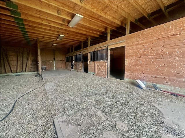 584 Park Rd, Chippewa Twp, PA 15010 - view of horse barn