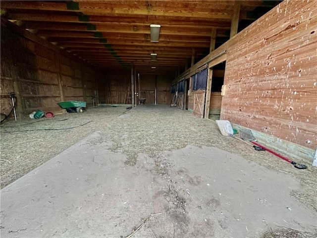 584 Park Rd, Chippewa Twp, PA 15010 - view of horse barn