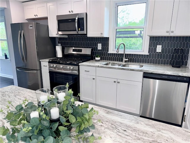 835 Heber St, Harmony Twp Bea, PA 15005 - photo 2