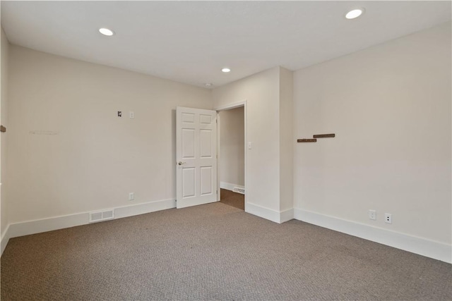 396 4th St, Beaver, PA 15009 - carpeted empty room with recessed lighting and baseboards