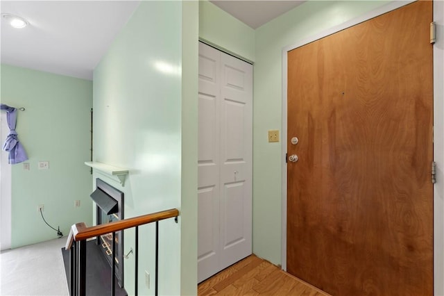 2409 Kenzie Dr, Robinson Twp Nwa, PA 15205 - entryway with recessed lighting