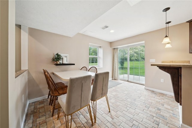 430 Southfield Dr, Hempfield Twp Wml, PA 15601 - dining room with baseboards and recessed lighting