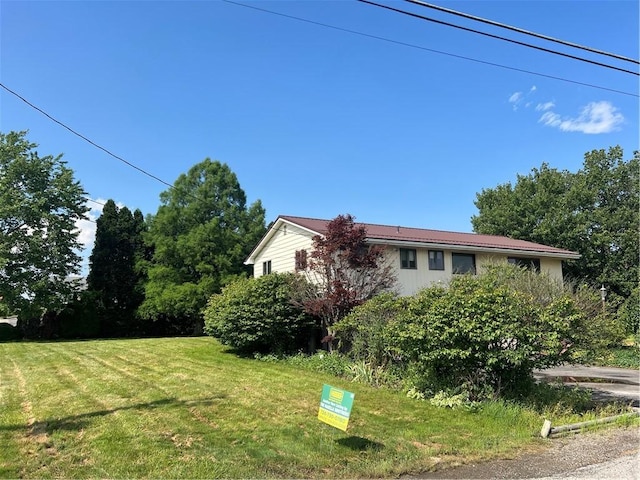 105 Lawrence Ave, Twp Of But Nw, PA 16001 - view of home's exterior with a yard
