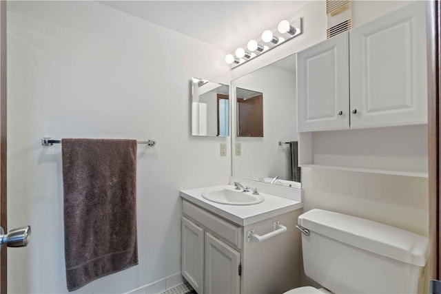 5600 Munhall Rd Unit 517, Squirrel Hill, PA 15217 - bathroom with toilet and vanity