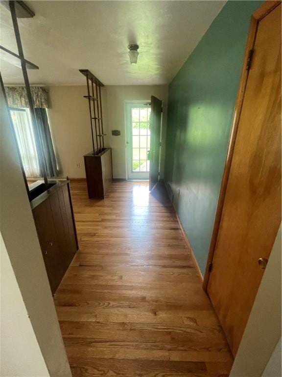 107 Pfaff Rd, Economy, PA 15005 - hall featuring light wood-style floors and baseboards