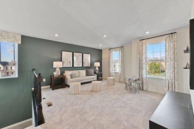 422 Hawthorn Hill Dr, Canonsburg, PA 15317 - carpeted living room with recessed lighting