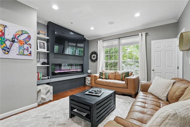 113 Lewisham Rd, Cranberry Twp, PA 16066 - living room with ornamental molding, recessed lighting, baseboards, and wood finished floors