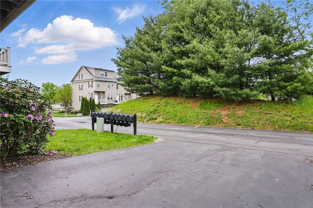 113 Lewisham Rd, Cranberry Twp, PA 16066 - view of road