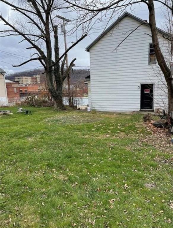 1025 Kenneth Ave, New Kensington, PA 15068 - photo 3