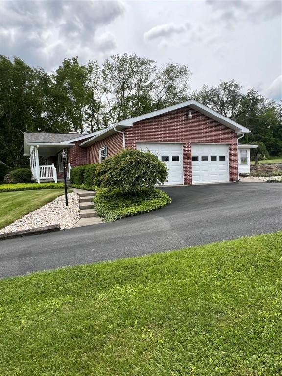 383 Bonniebrook Rd, Summit Twp, PA 16002 - photo 2