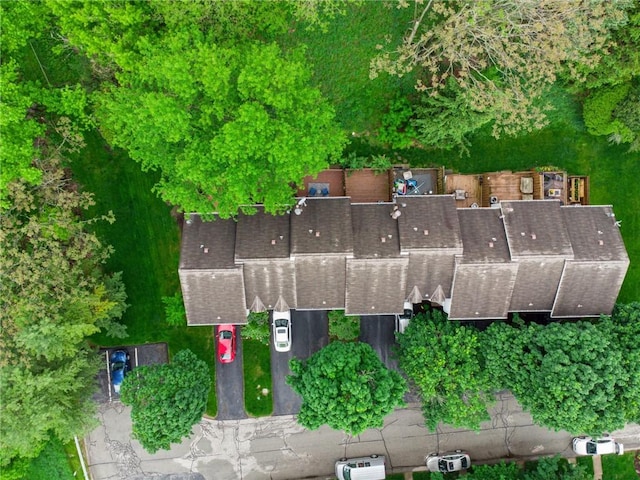 226 Green Ct, Castle Shannon, PA 15234 - drone / aerial view