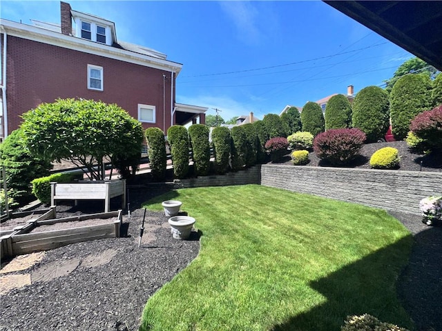 view of grassy yard