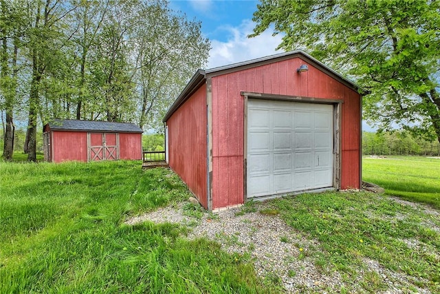 5569 Camerons Rd, Brush Val/Buffington, PA 15748 - view of garage