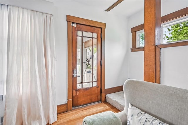 188 Taylor Ave, Sharon, PA 16146 - entrance foyer with wood finished floors