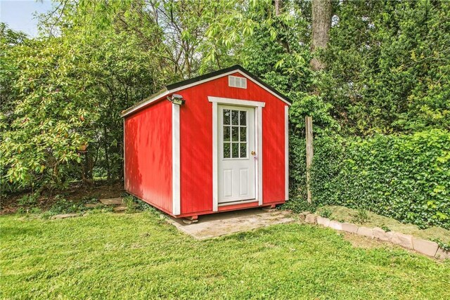 188 Taylor Ave, Sharon, PA 16146 - view of shed
