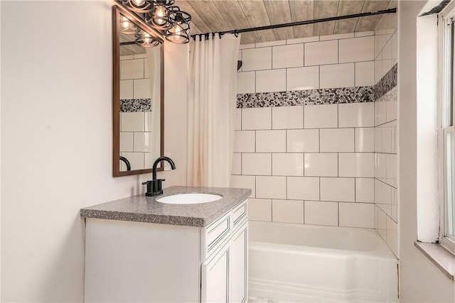 533 Freeport Rd, New Kensington, PA 15068 - full bath with shower / bath combo and vanity
