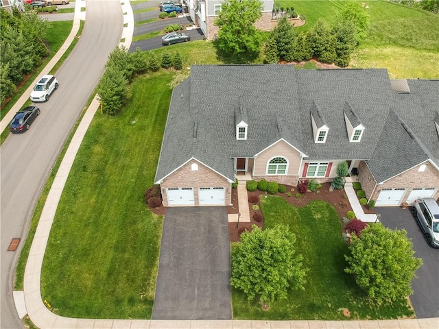 aerial view of property and surrounding area