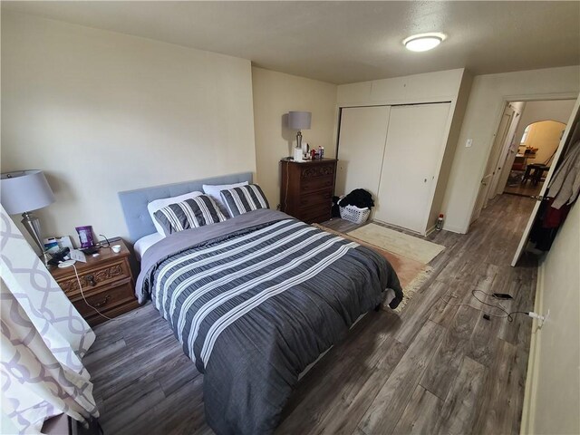 743 Taylor Ave, Avalon, PA 15202 - bedroom featuring wood finished floors and a closet