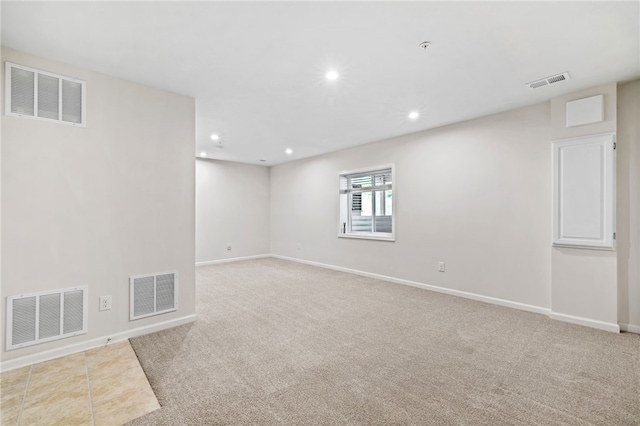 128 Cole Dr, Robinson Twp Nwa, PA 15136 - unfurnished room with baseboards, light carpet, and recessed lighting