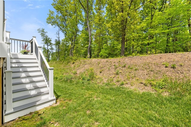 128 Cole Dr, Robinson Twp Nwa, PA 15136 - view of yard featuring stairway