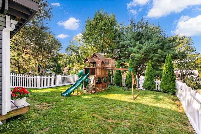 view of yard featuring a playground