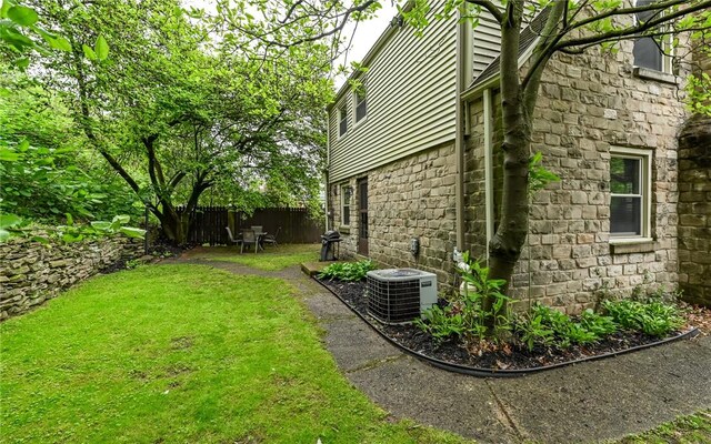 811 Jefferson Dr, Ross Twp, PA 15229 - view of yard with central air condition unit