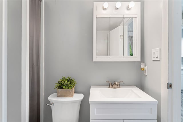 247 Pringle St, Banksville/Westwood, PA 15106 - bathroom with vanity and toilet