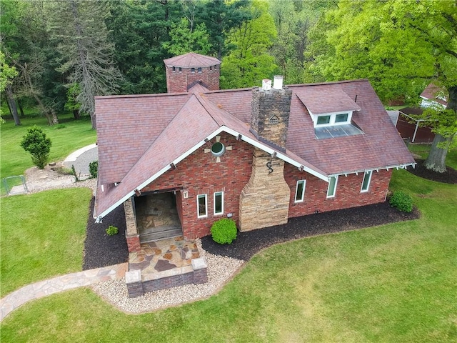 aerial view of property and surrounding area