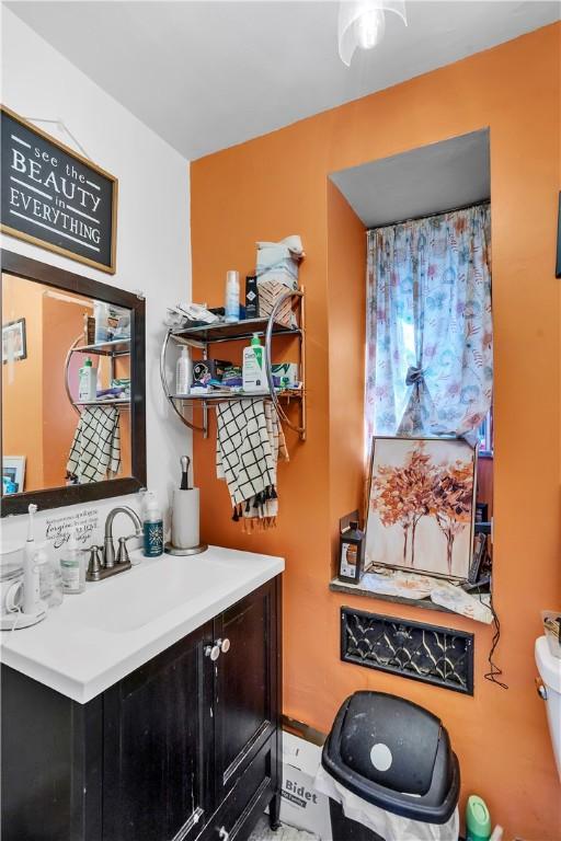 bathroom featuring vanity