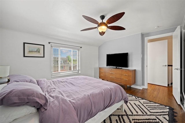 665 Dunster St, Brookline, PA 15226 - bedroom with dark wood finished floors and ceiling fan