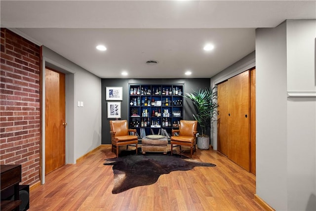 205 Seegar Rd, Upper St Clair, PA 15241 - living area with wood finished floors and recessed lighting