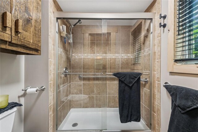 133 Imperial Rd, Hidden Valley, PA 15502 - bathroom with a shower stall