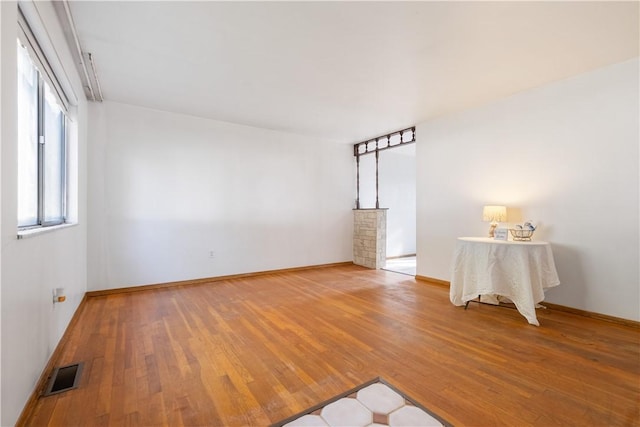 601 Dressel Rd, Shaler, PA 15101 - unfurnished room with wood finished floors and baseboards