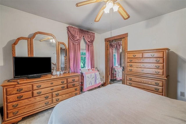bedroom featuring ceiling fan