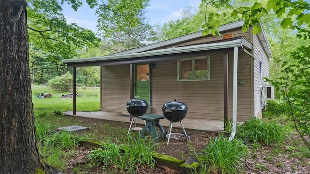 110 Bush St, Franklin Twp, PA 16123 - photo 2
