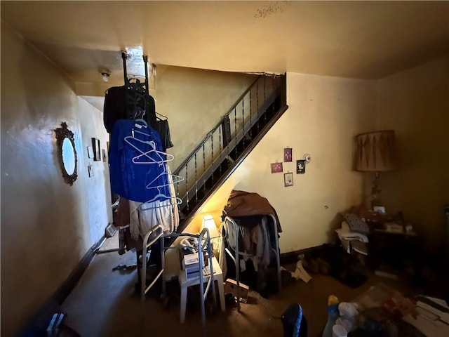 614 Hollace St, Hill District, PA 15219 - living room featuring baseboards
