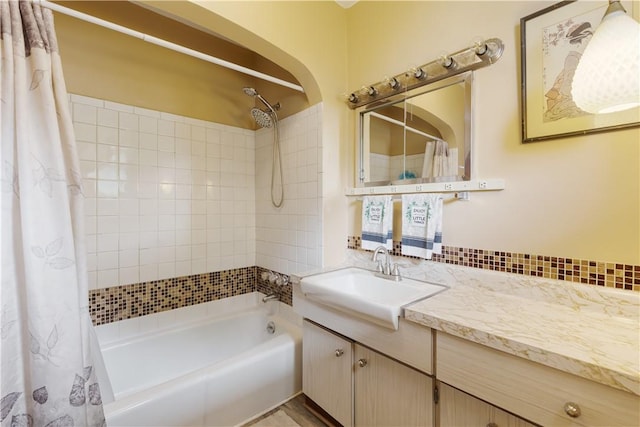 57 Laurel Ave, City Of Washington, PA 15301 - bathroom with shower / bath combo and vanity