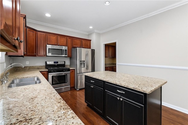 391 Marshall Heights Dr, Marshall, PA 15090 - kitchen with appliances with stainless steel finishes, dark wood-type flooring, recessed lighting, a center island, and ornamental molding