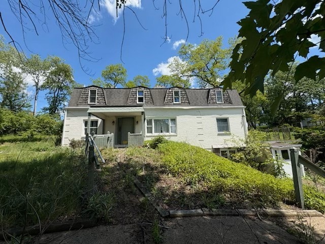 591 Old Clairton Rd, Pleasant Hills, PA 15236 - back of house with mansard roof