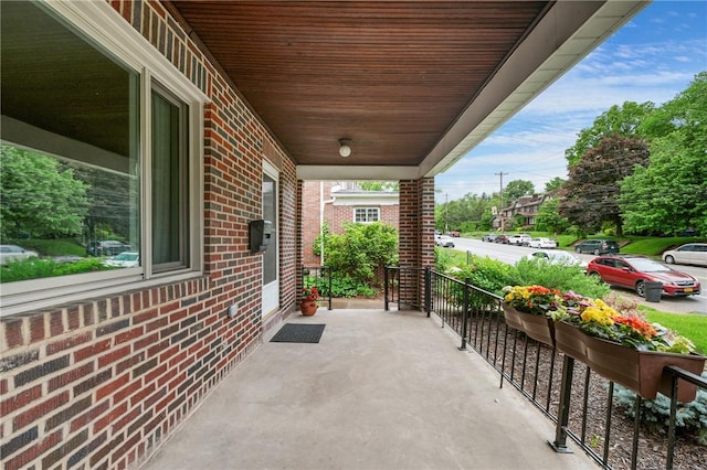 6640 Wilkins Ave, Squirrel Hill, PA 15217 - view of covered porch