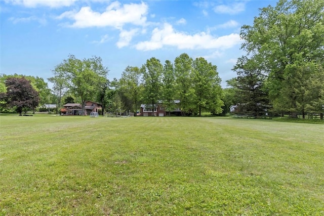 view of grassy yard