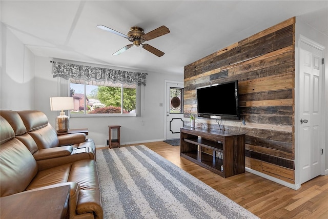 187 Anderson Rd, North Huntingdon, PA 15642 - living room featuring ceiling fan, light wood-type flooring, and baseboards