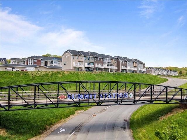 4012 Crown Dr, South Park, PA 15129 - view of property's community featuring a residential view and fence