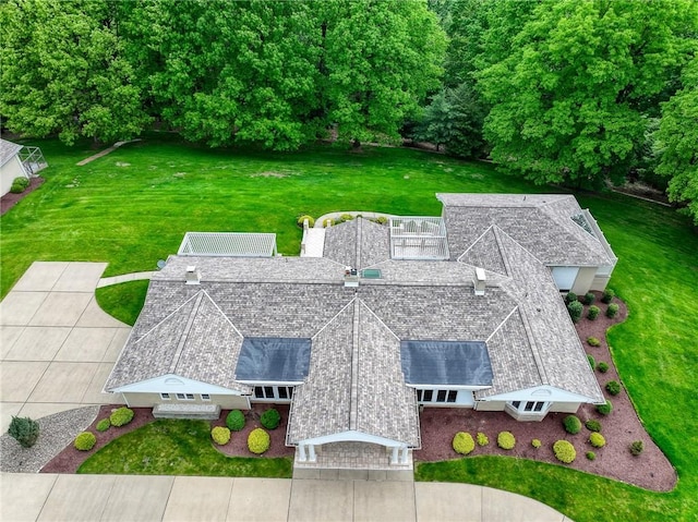 aerial view of property and surrounding area