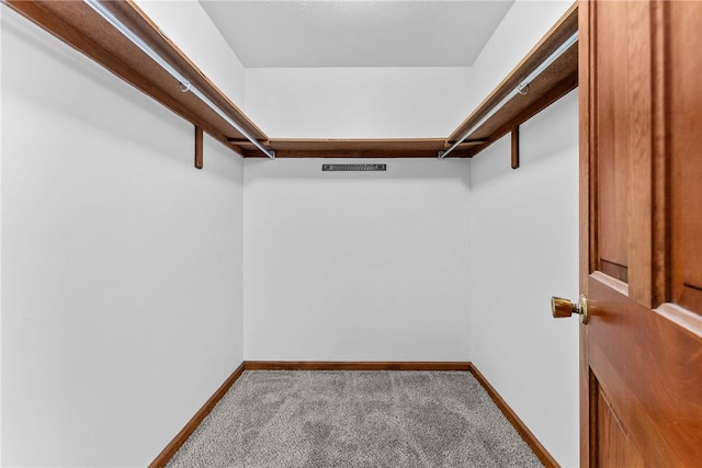 2622 Timberglen Dr, Franklin Park, PA 15090 - spacious closet featuring carpet