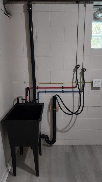 7709 Mark Dr, Penn Hills, PA 15147 - view of utilities